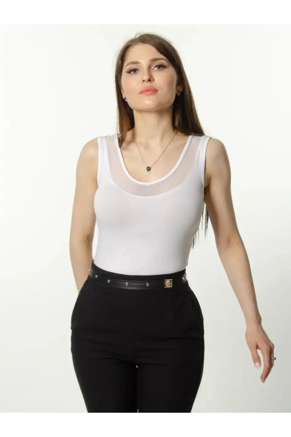 Lirona Penye Pamuk Tül Detaylı Havuz Yaka Atlet & Body - Beyaz